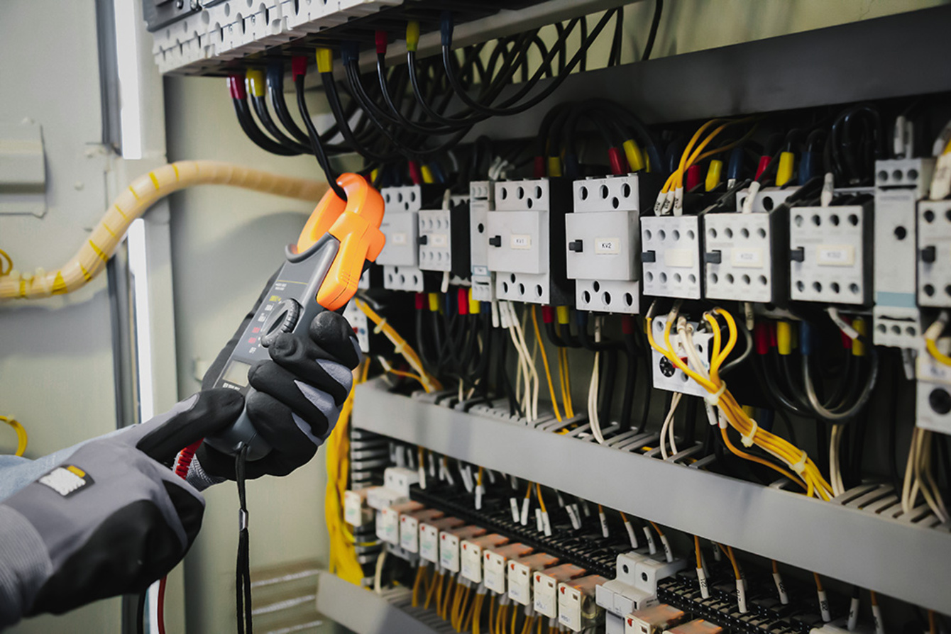 DGUV Vorschrift 3-Check bei hns Elektrotechnik GmbH in Rheinstetten
