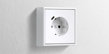 Erweiterter Anschlussraum für die Nachrüstung bei hns Elektrotechnik GmbH in Rheinstetten