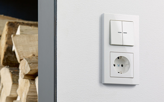 JUNG KNX Taster F 10 bei hns Elektrotechnik GmbH in Rheinstetten
