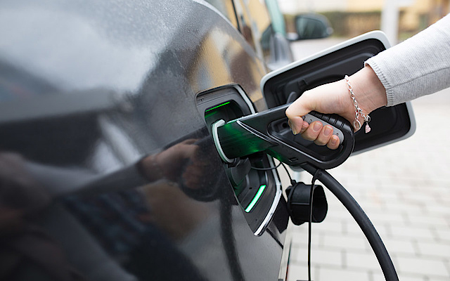 Elektro­mobilität bei hns Elektrotechnik GmbH in Rheinstetten