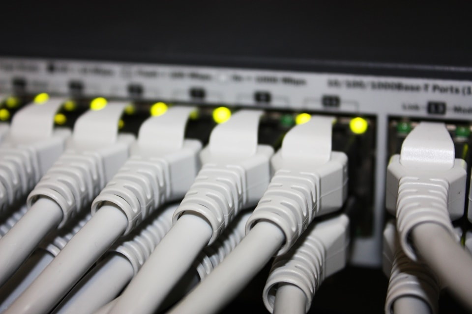 Netzwerke1 bei hns Elektrotechnik GmbH in Rheinstetten